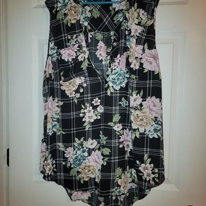 Torrid Sleeveless Blouse